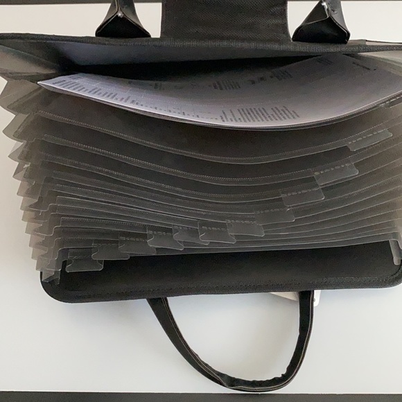 Expanding File with Handles - Picture 2 of 3